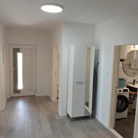 Jere Apartment *